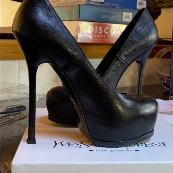 Black YSL size 40 /10b